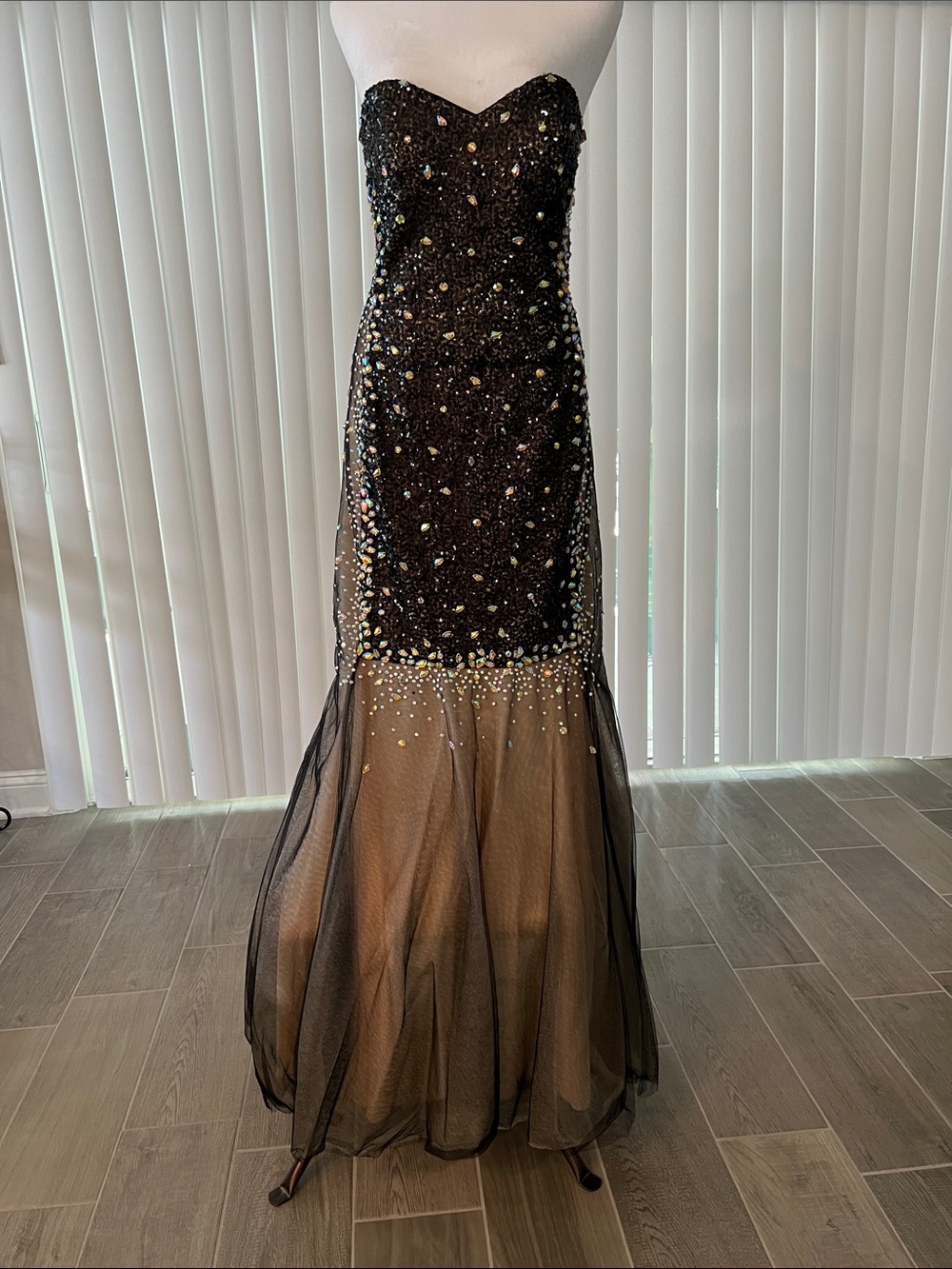Sequined mermaid hand beaded organza dress size large